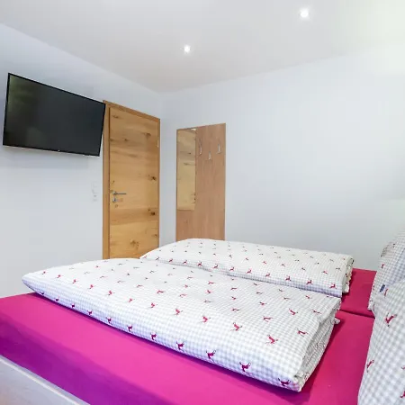 Spacious In With Ski Boot Heaters