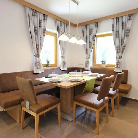 Spacious In With Ski Boot Heaters Saalbach-Hinterglemm